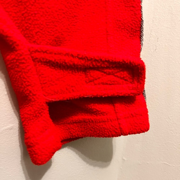 The Rock - Men’s Large -Alcatraz Federal Penitentiary Fleece Hoodie -Red & Black - Picture 8 of 13